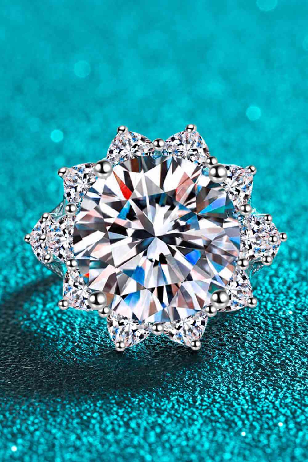 10 Carat Moissanite Flower-Shaped Ring Jassorted