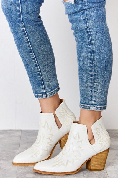Melody Ankle Embroidered Stitch Boots Trendsi
