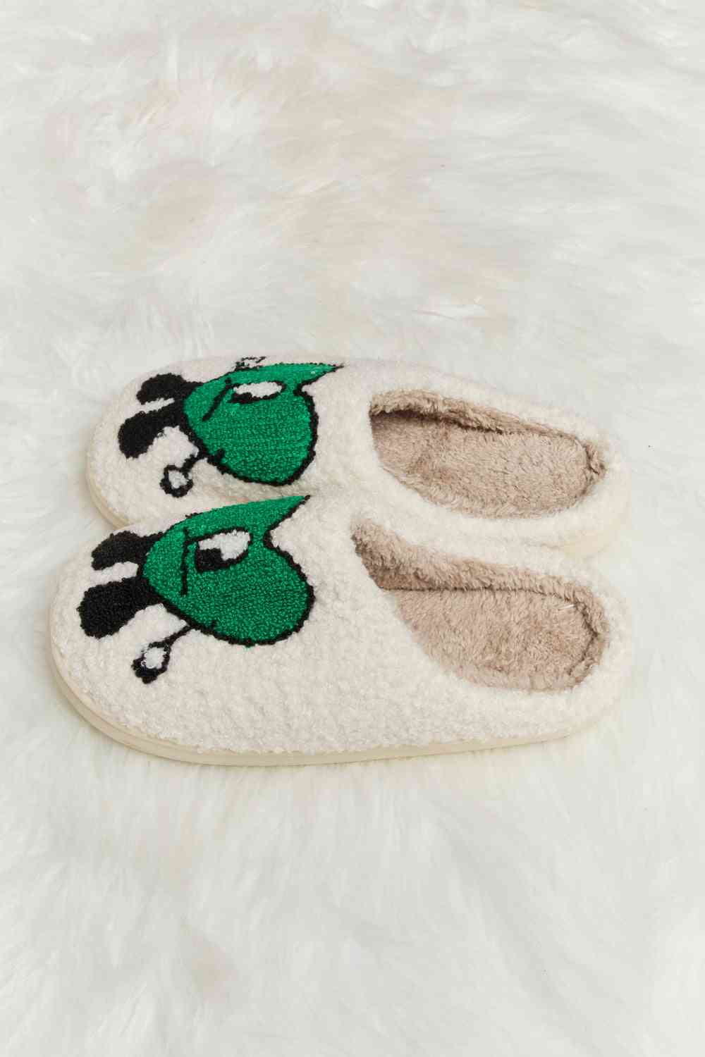 Melody Love Heart Print Plush Slippers Trendsi