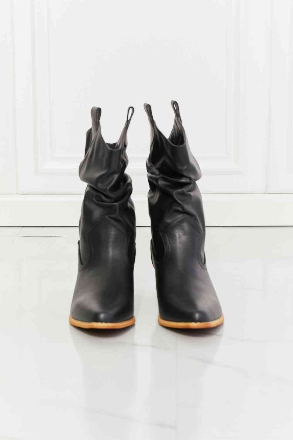 MMShoes Scrunch Cowboy Boots in Black Trendsi