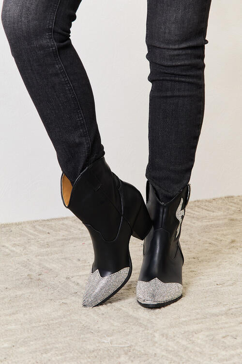 East Lion Corp Rhinestone Pointed Silver/Black Boots Trendsi