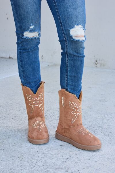 Forever Link Rhinestone Furry Flat Boots Trendsi 6