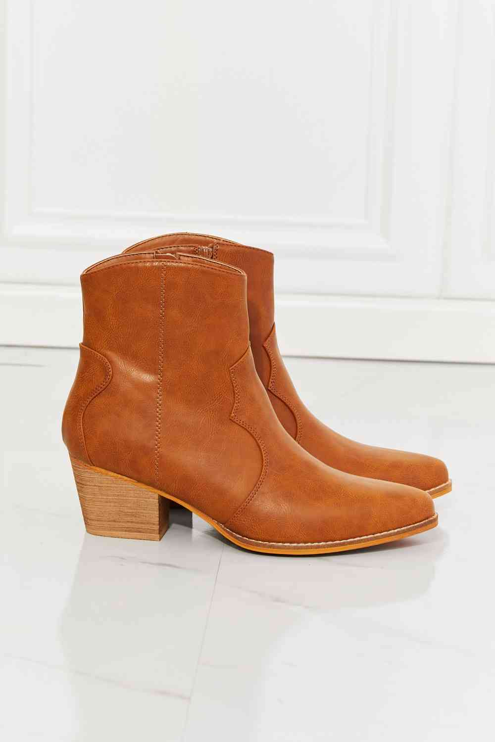 MMShoes Faux Leather Western Ankle Boots in Ochre Trendsi