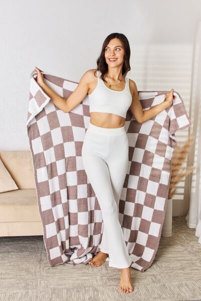 Cuddley Checkered Decorative Throw Blanket Trendsi