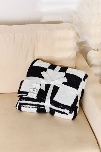 Cuddley Checkered Decorative Throw Blanket Trendsi