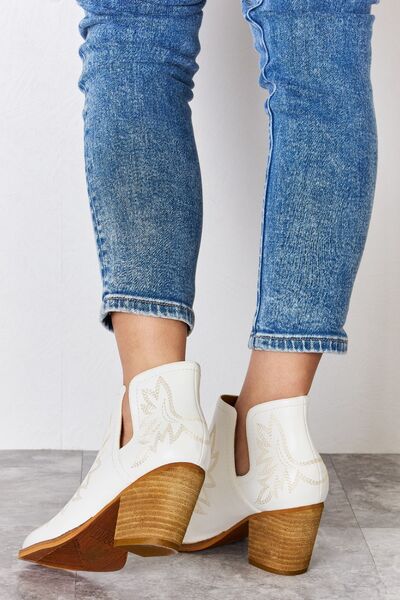 Melody Ankle Embroidered Stitch Boots Trendsi