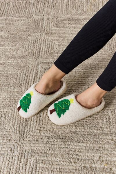 Melody Christmas Tree Cozy Slippers Jassorted