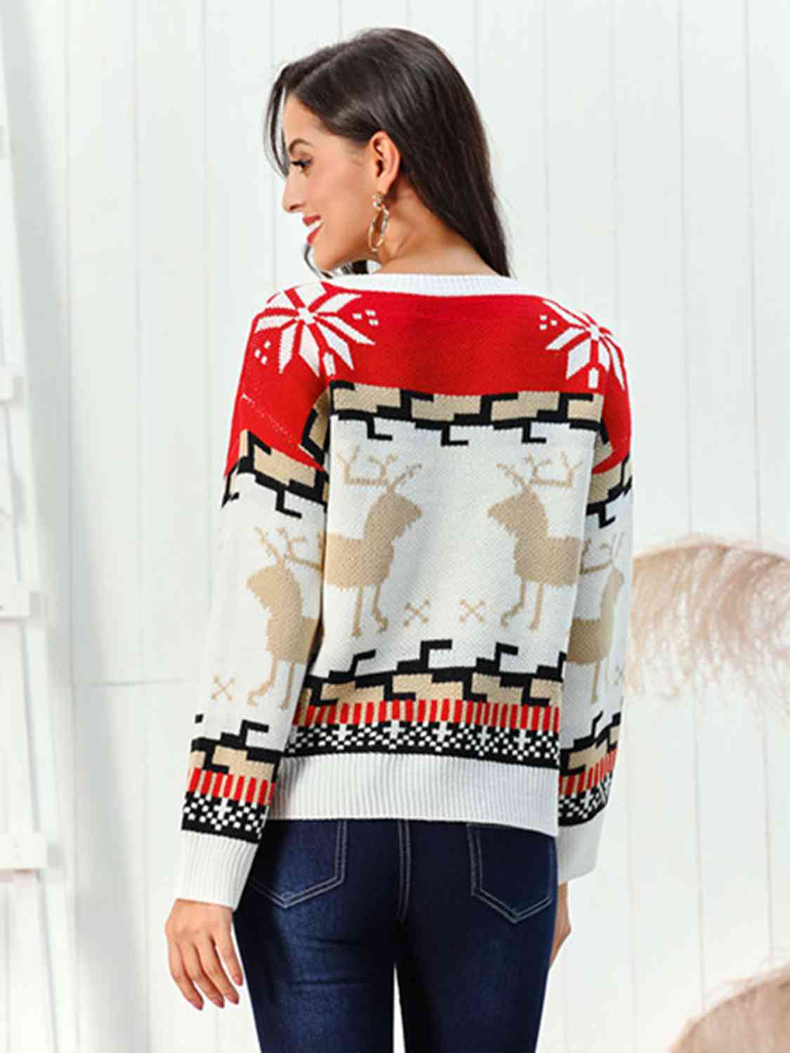 Reindeer Round Neck Sweater Jassorted