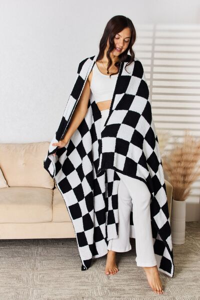 Cuddley Checkered Decorative Throw Blanket Trendsi
