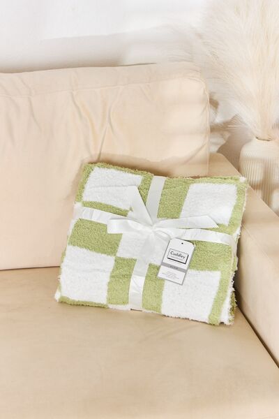 Cuddley Checkered Decorative Throw Blanket  Trendsi   