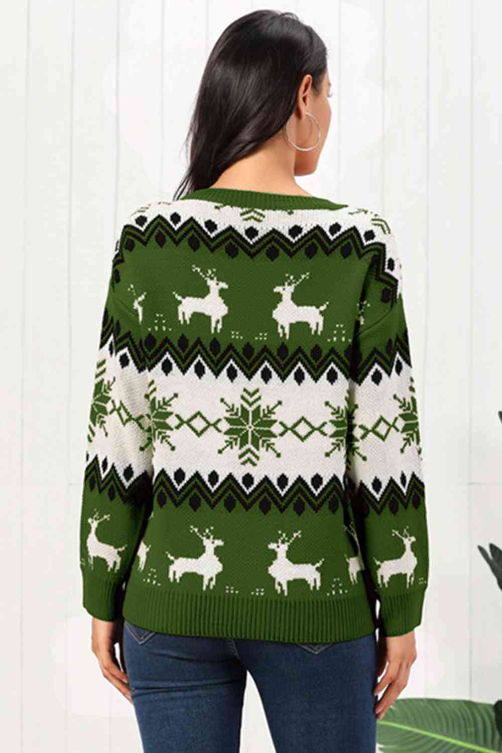 Reindeer Round Neck Sweater  Jassorted   