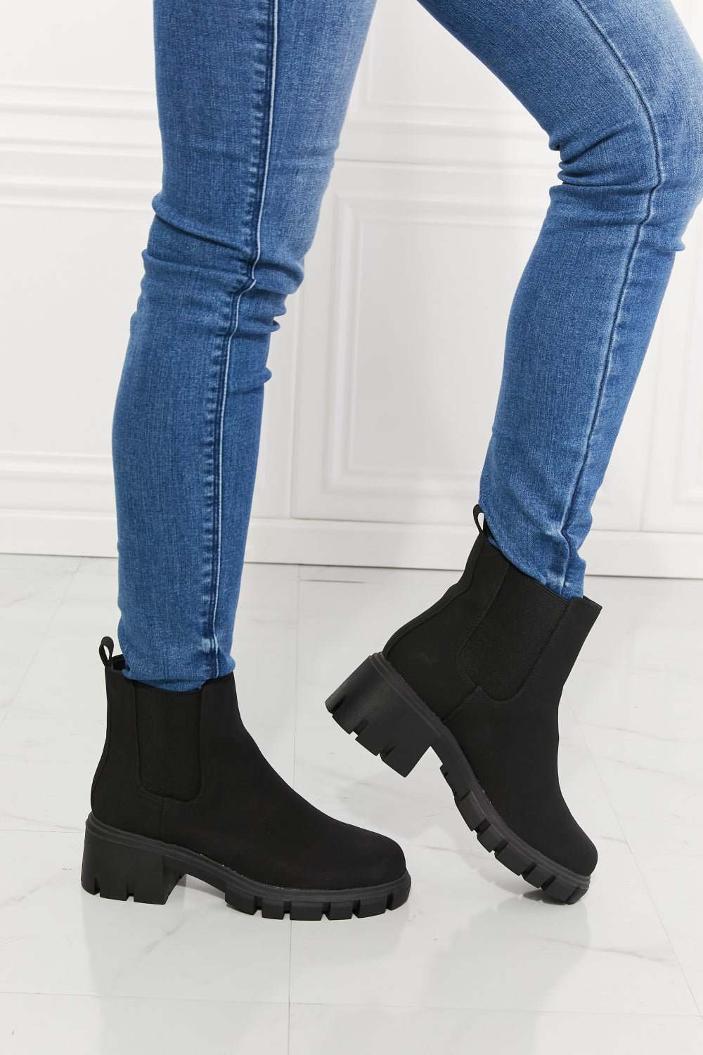 Lug Sole Chelsea Boots in Black  Trendsi   