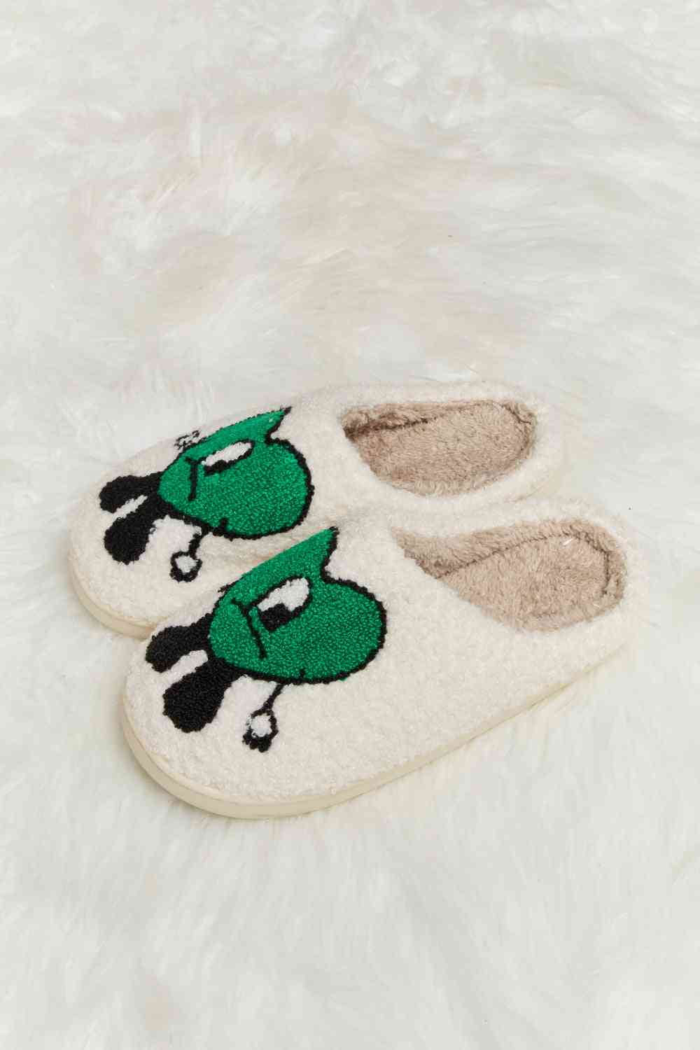 Melody Love Heart Print Plush Slippers  Trendsi   