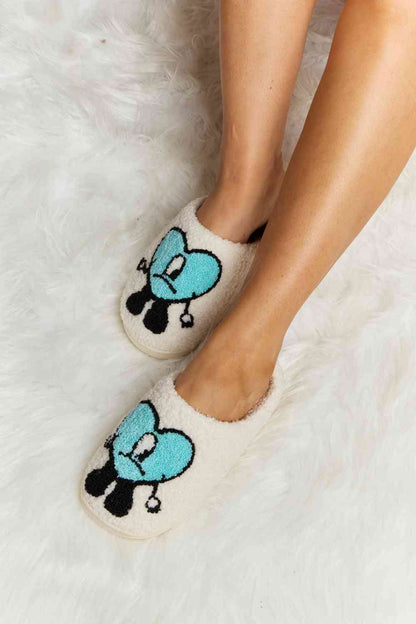 Melody Love Heart Print Plush Slippers  Trendsi   