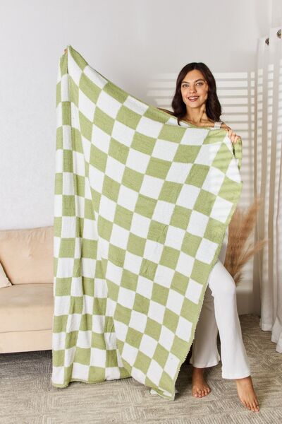 Cuddley Checkered Decorative Throw Blanket  Trendsi Gum Leaf  