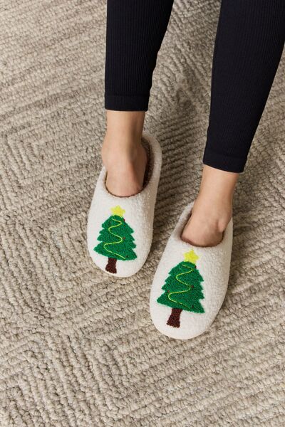 Melody Christmas Tree Cozy Slippers  Jassorted TREE S 